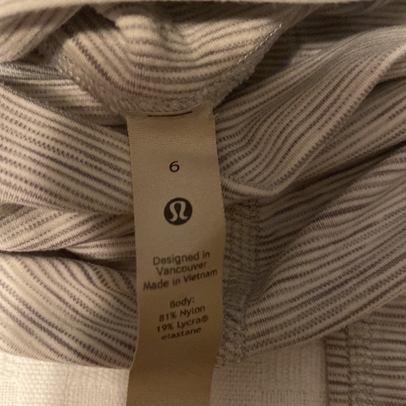 Lululemon leggings - Picture 2 of 4